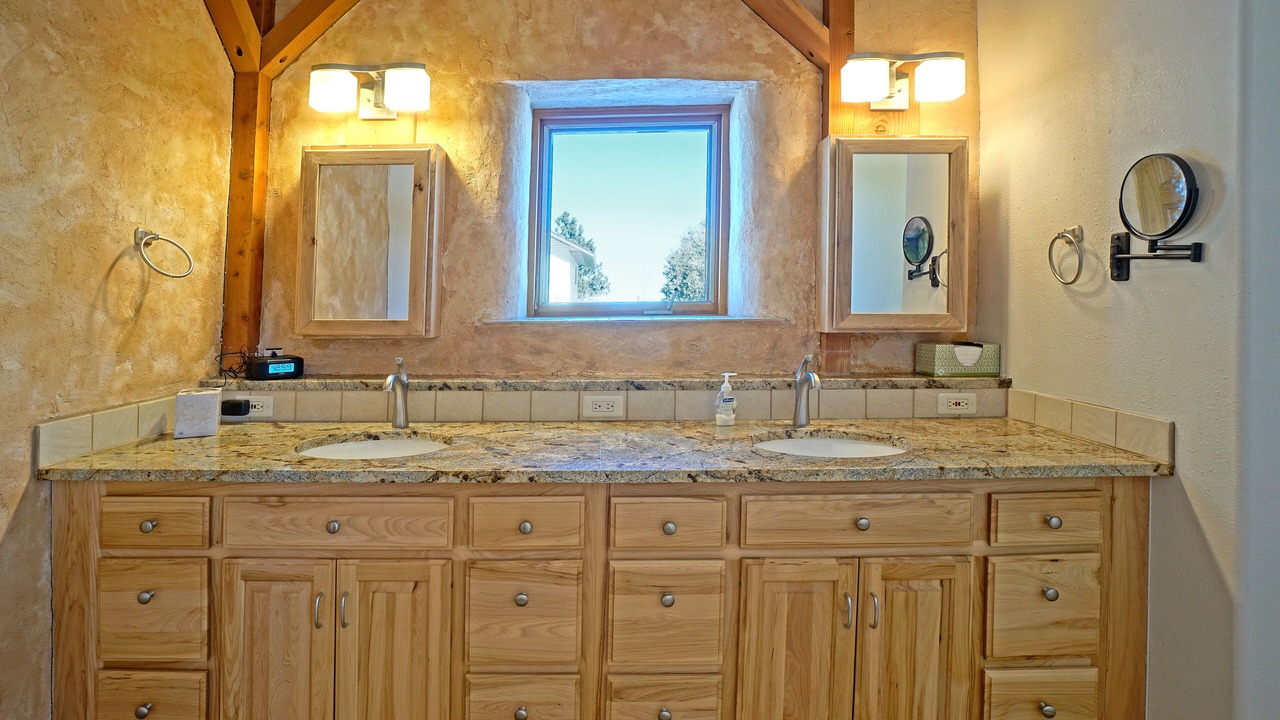 Photo of Bathroom in Elk Meadows