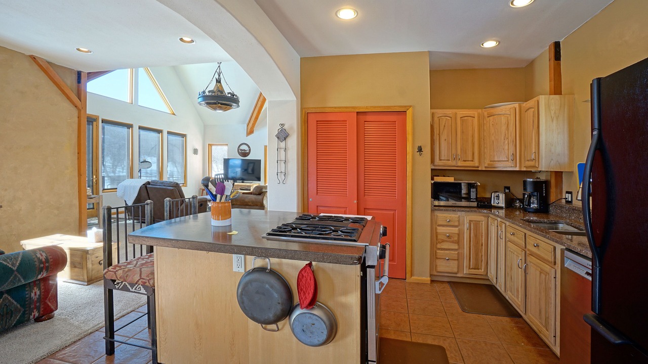 Photo of Kitchen in Elk Meadows