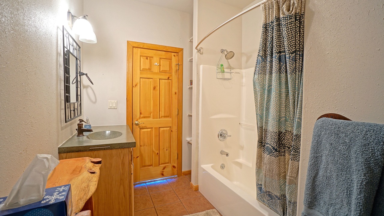 Photo of Bathroom in Elk Meadows