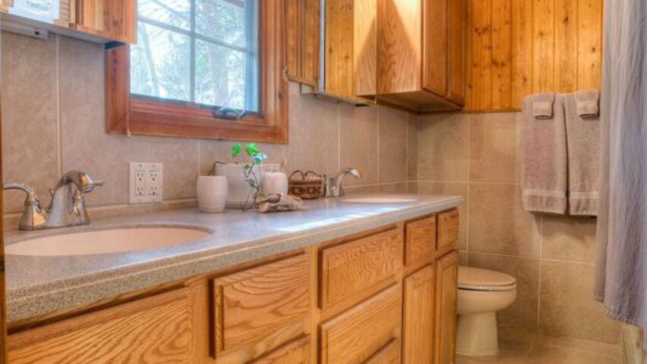 Photo of Bathroom in Allenspark