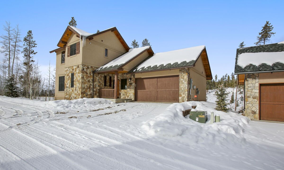 Photo of Outdoor in Fraser
