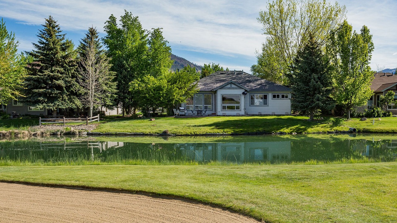 Photo of Outdoor in Dalton Ranch