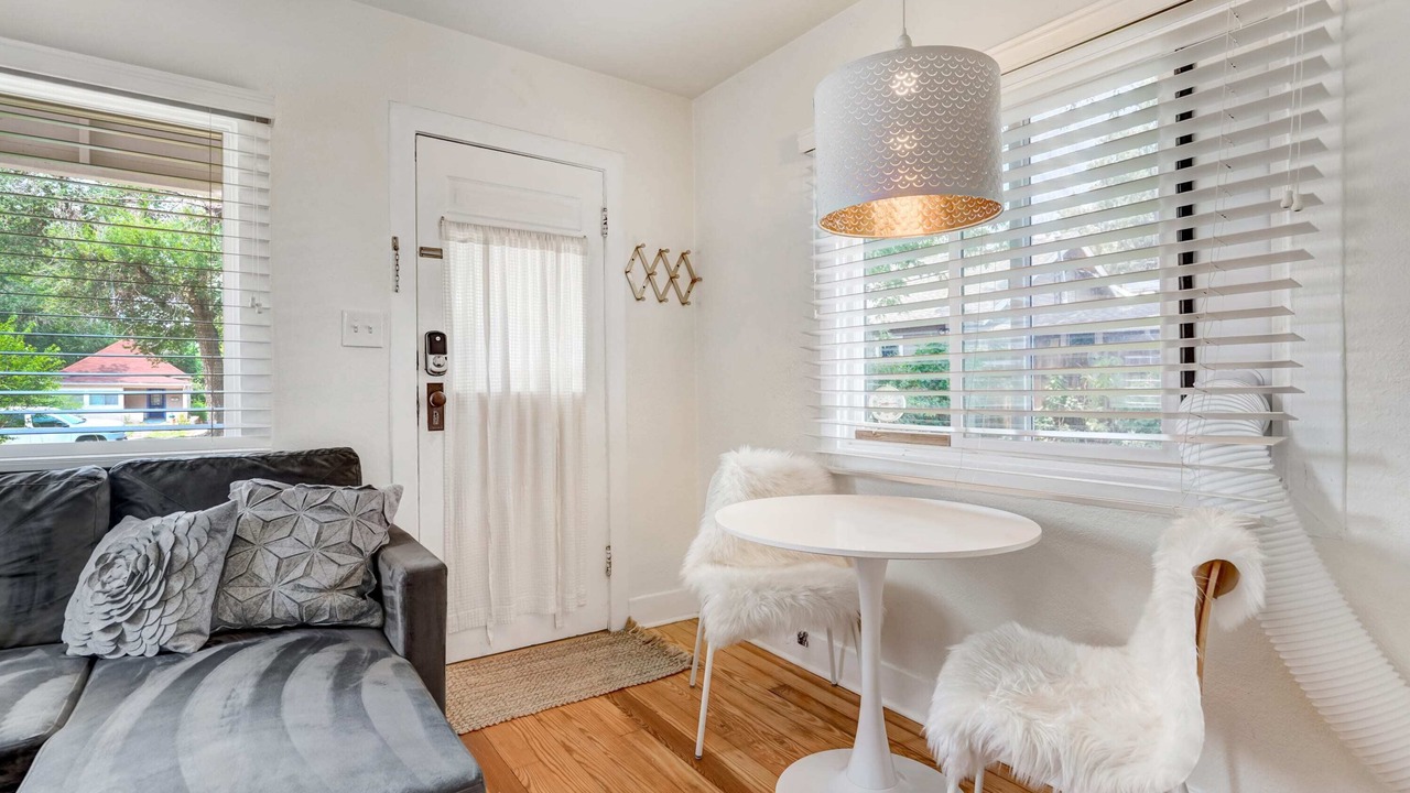 Photo of Livingroom in Central Colorado Springs