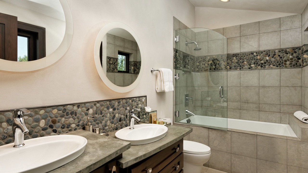 Photo of Bathroom in Woody Creek