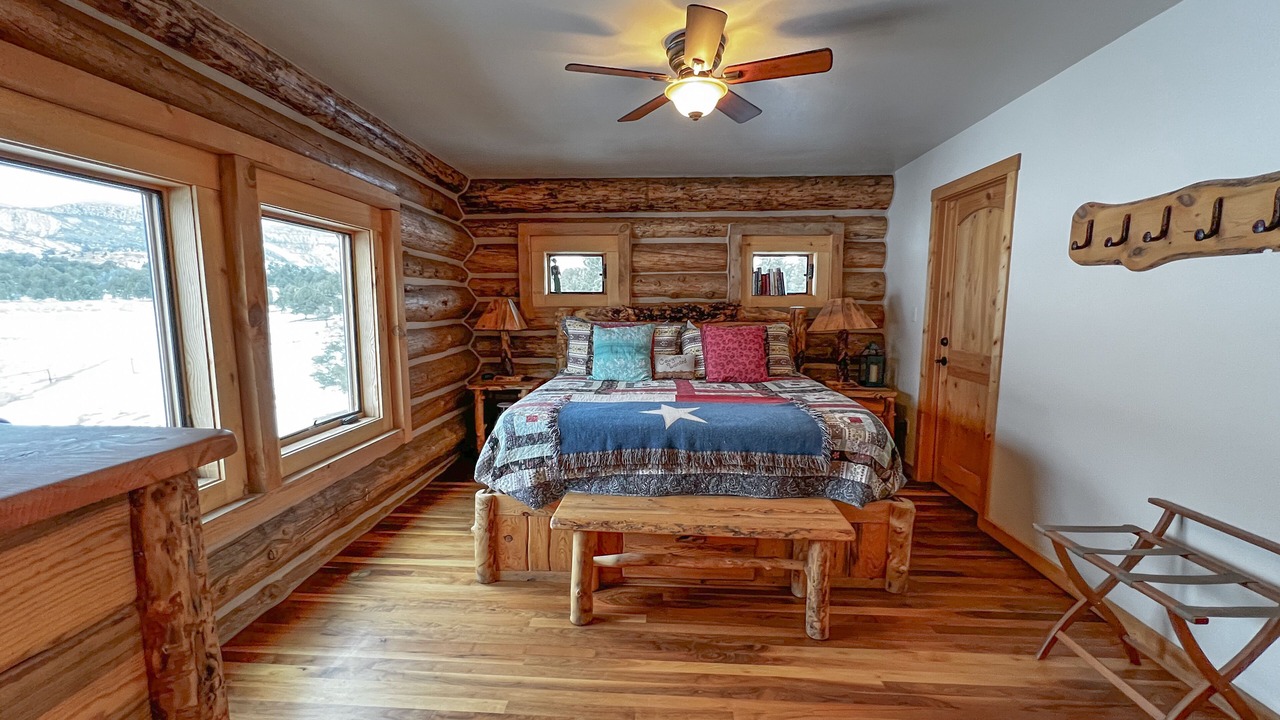 Photo of Bedroom in Mancos