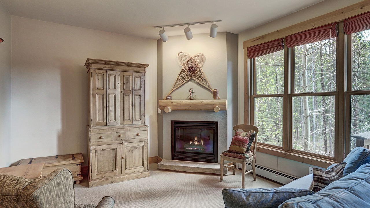 Photo of Livingroom in Keystone