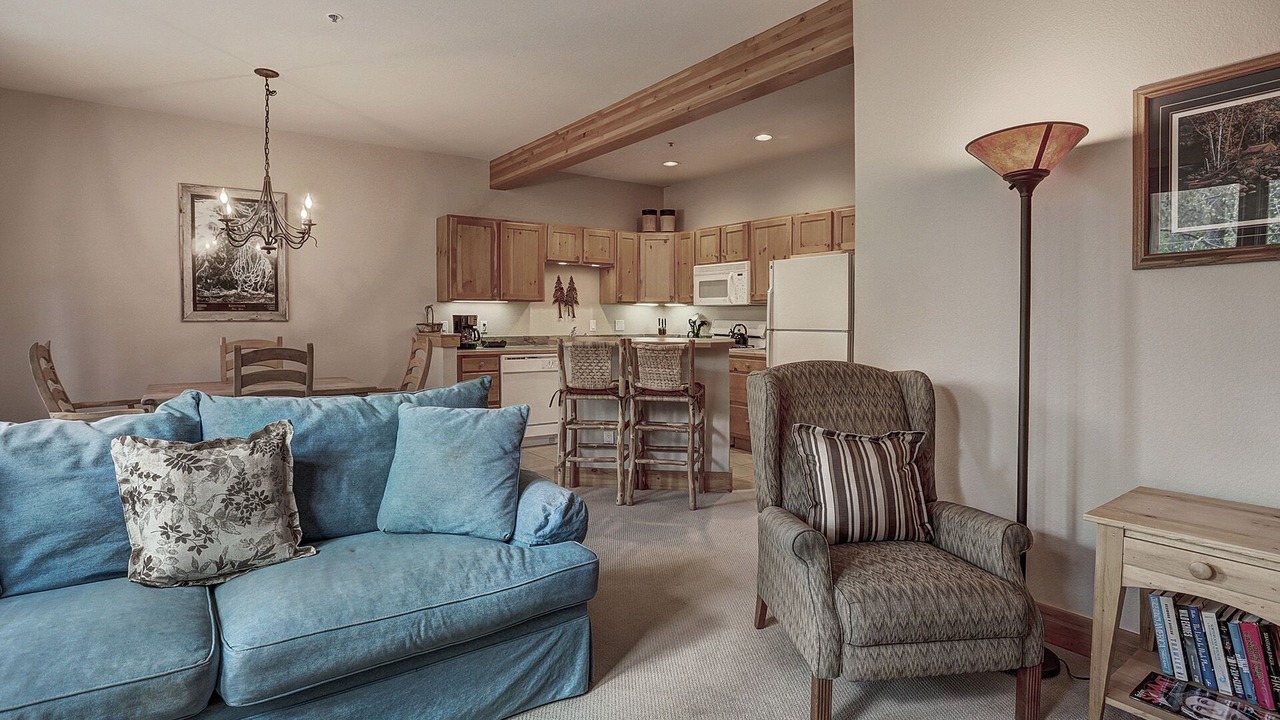Photo of Livingroom in Keystone