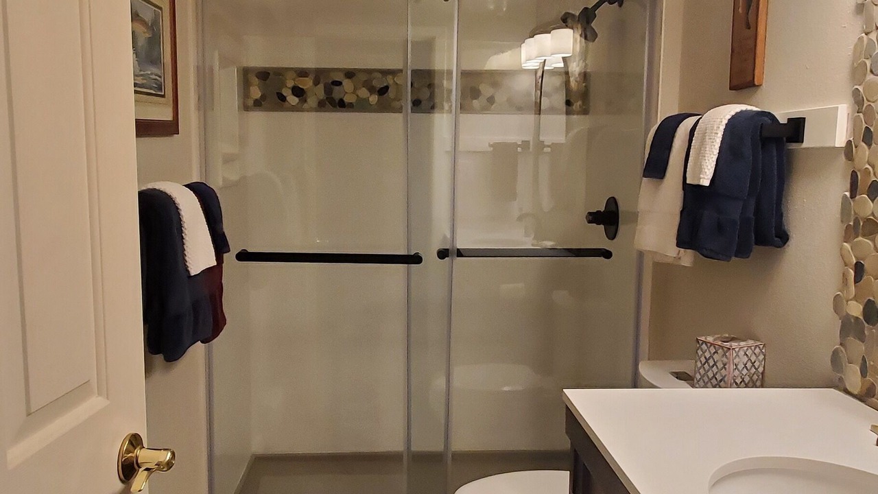 Photo of Bathroom in Fraser