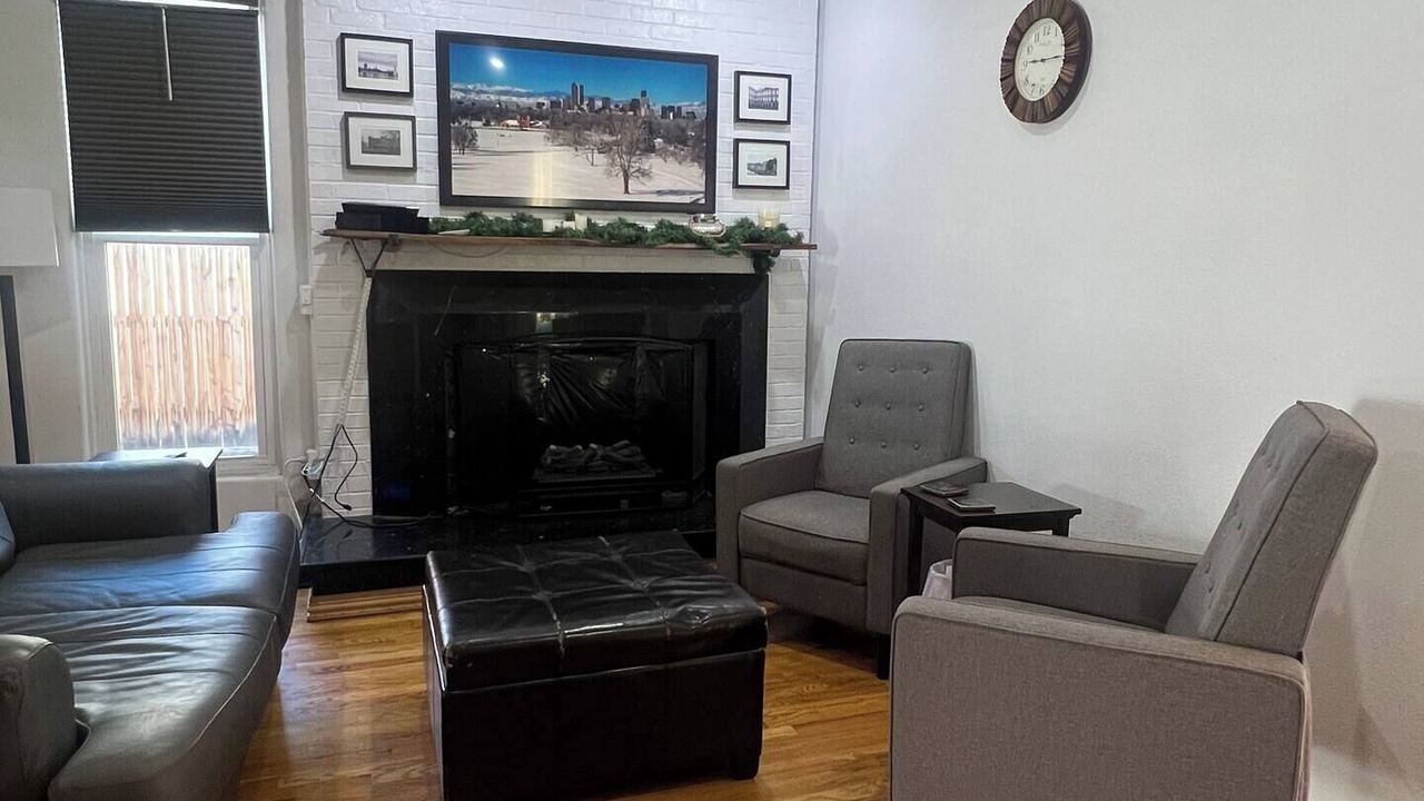Photo of Livingroom in Sunnyside