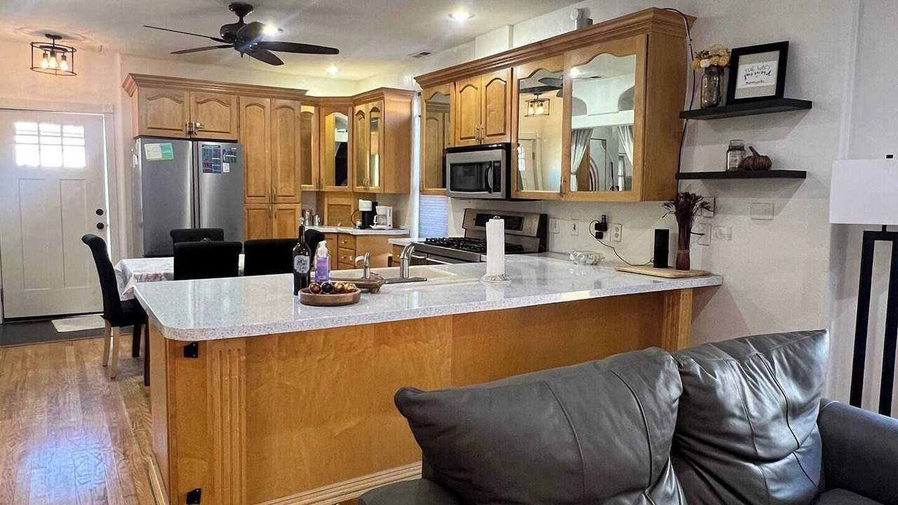 Photo of Livingroom in Sunnyside