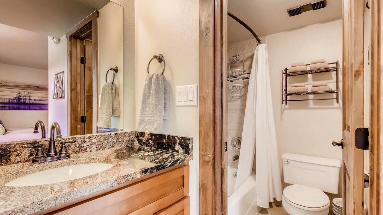 Photo of Bathroom in Copper Mountain Village