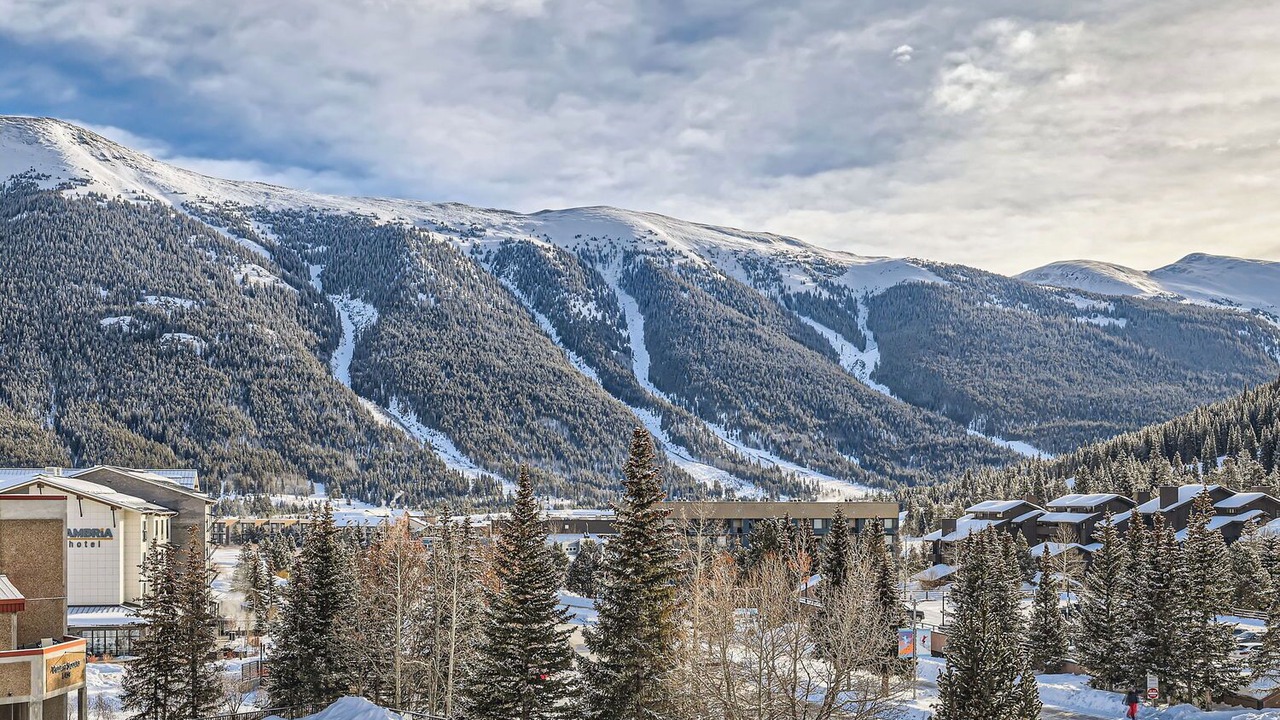 Photo of Bedroom in Copper Mountain Village