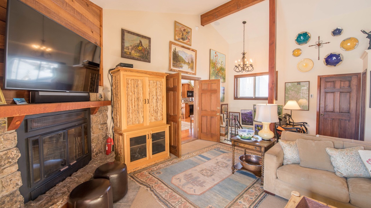 Photo of Bedroom in Crested Butte