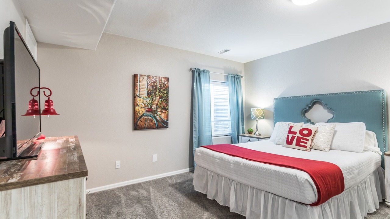 Photo of Bedroom in Colorado Springs