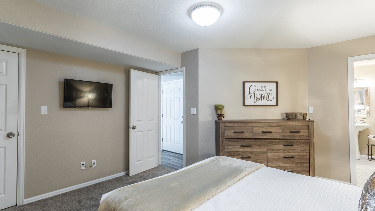 Photo of Bedroom in Colorado Springs