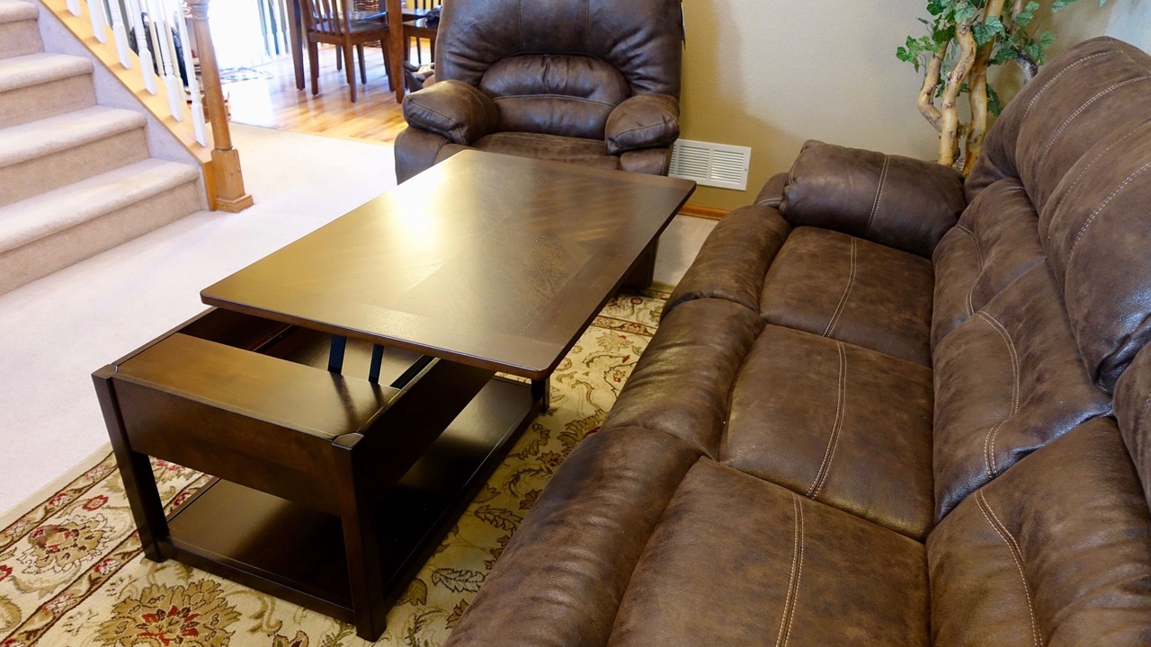 Photo of Livingroom in Northeast Colorado Springs
