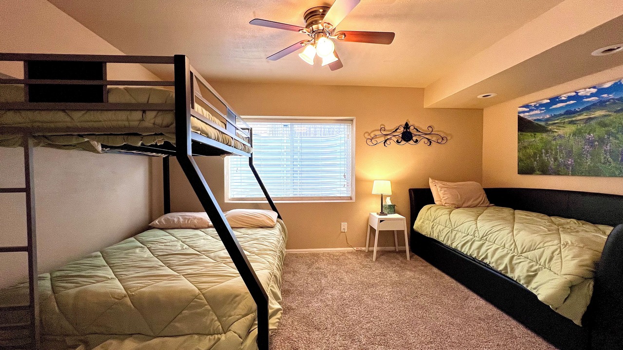 Photo of Bedroom in Northwest Colorado Springs