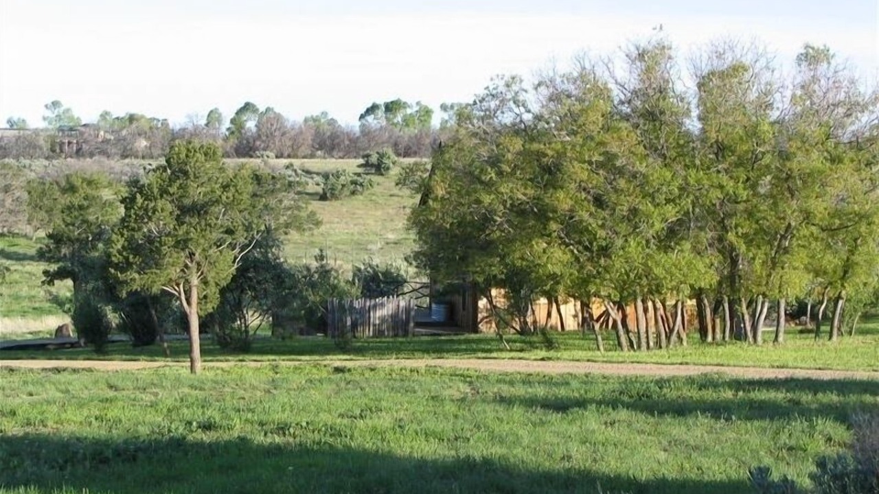 Photo of Others in Hesperus
