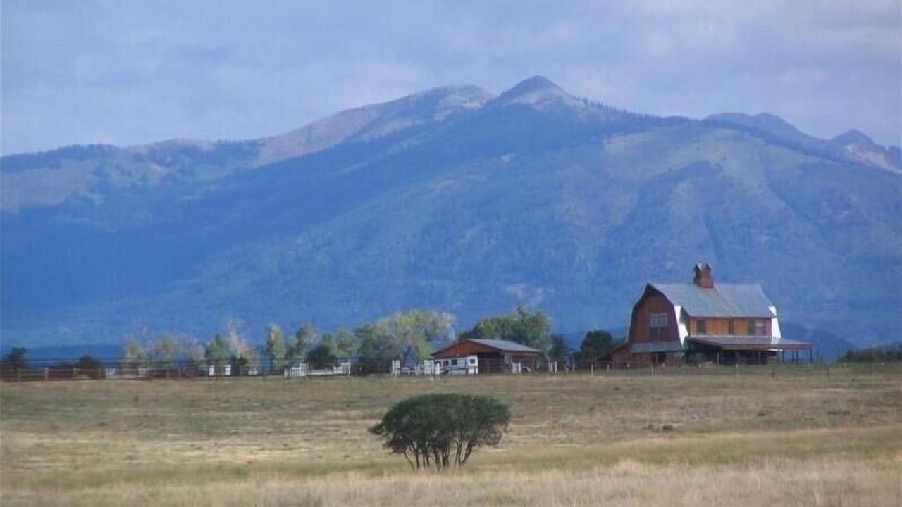 Photo of Others in Hesperus
