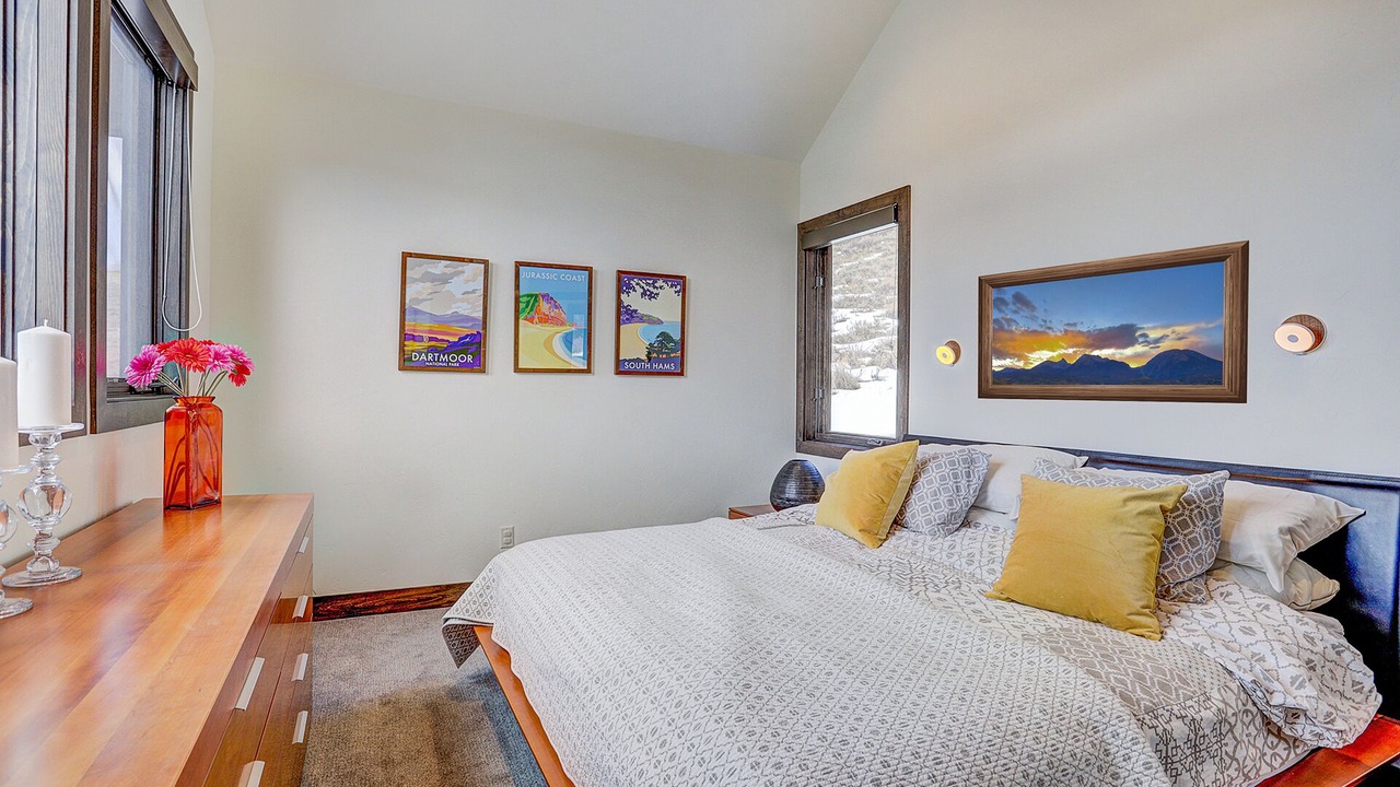 Photo of Bedroom in Angler Mountain Ranch