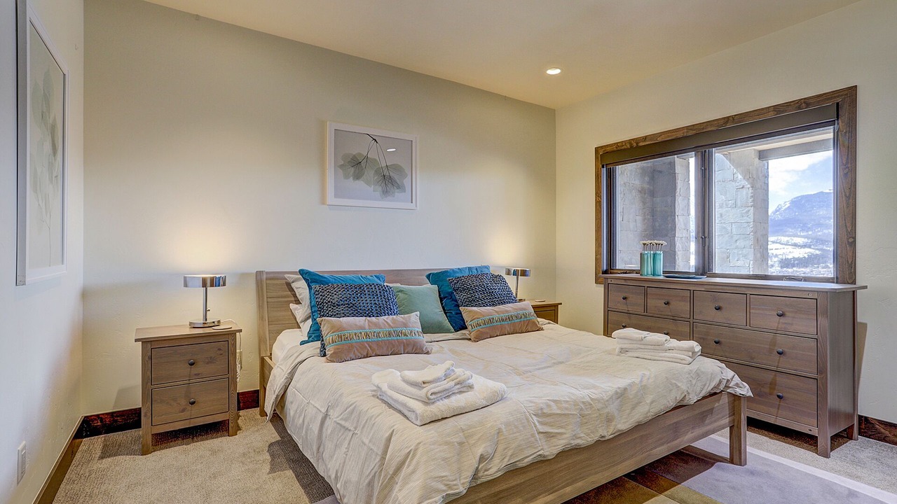 Photo of Bedroom in Angler Mountain Ranch