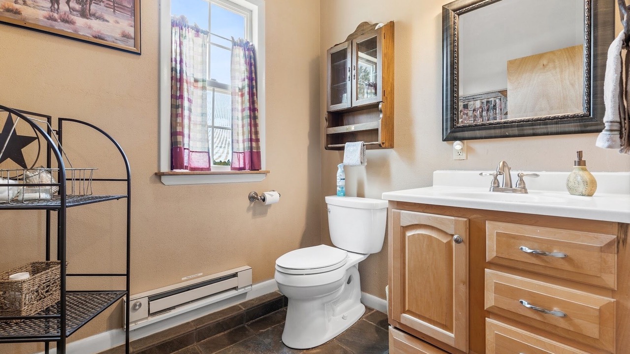 Photo of Bathroom in Elbert