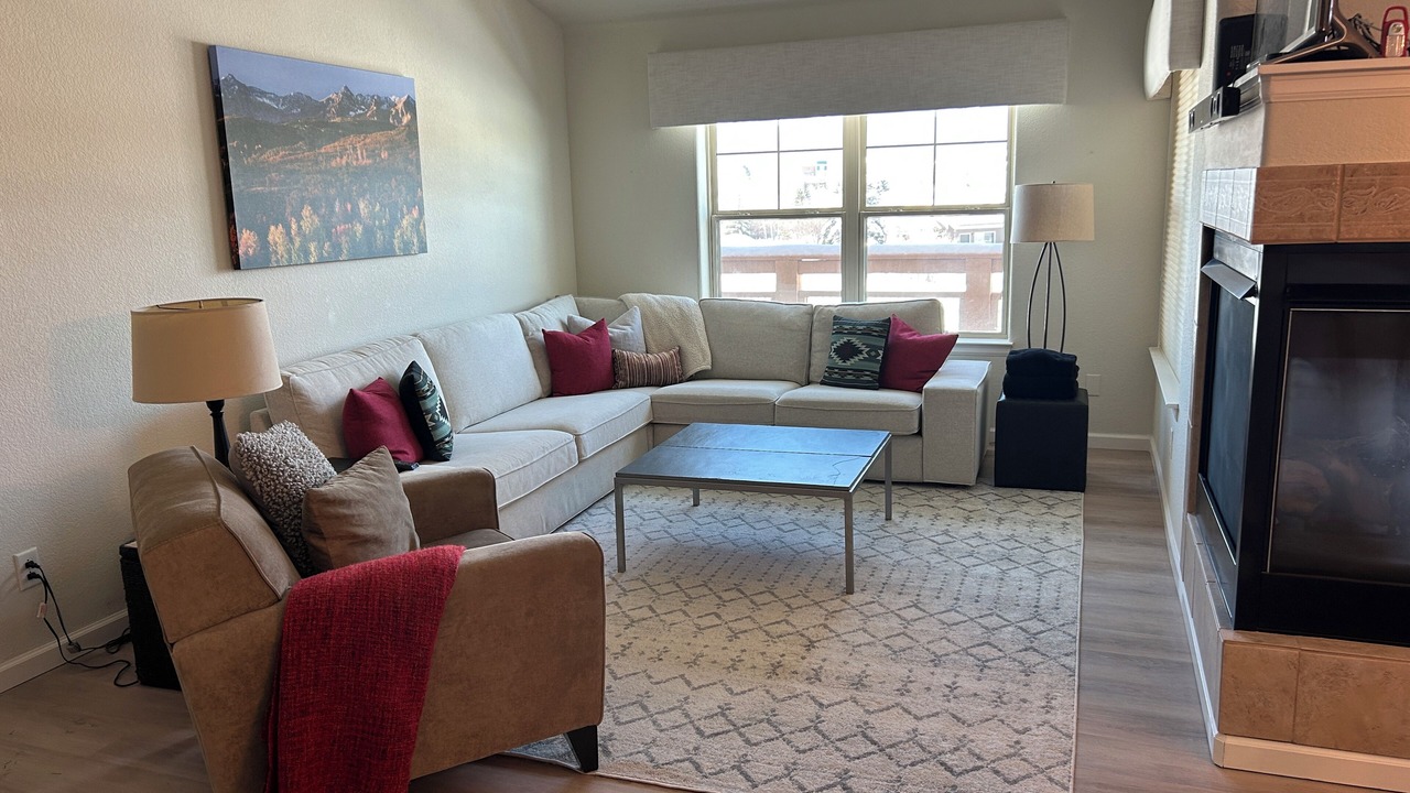 Photo of Livingroom in Fraser
