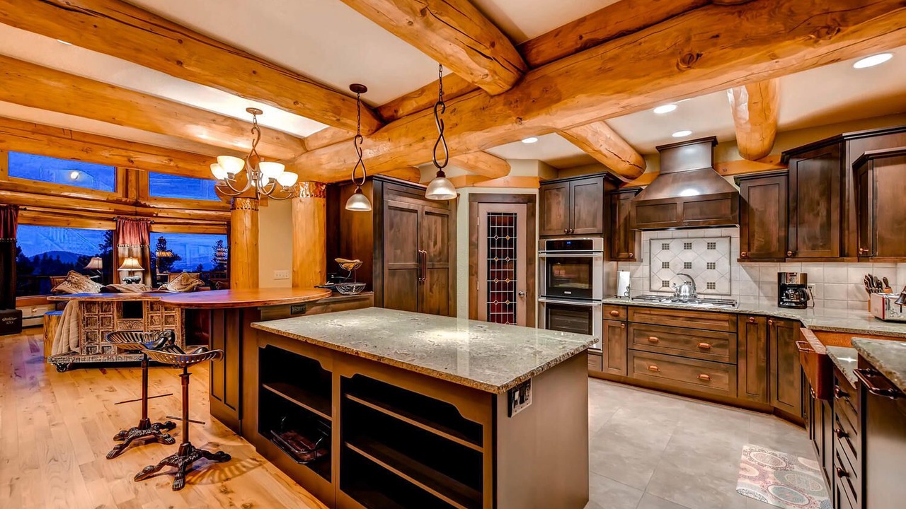 Photo of Bedroom in Black Hawk