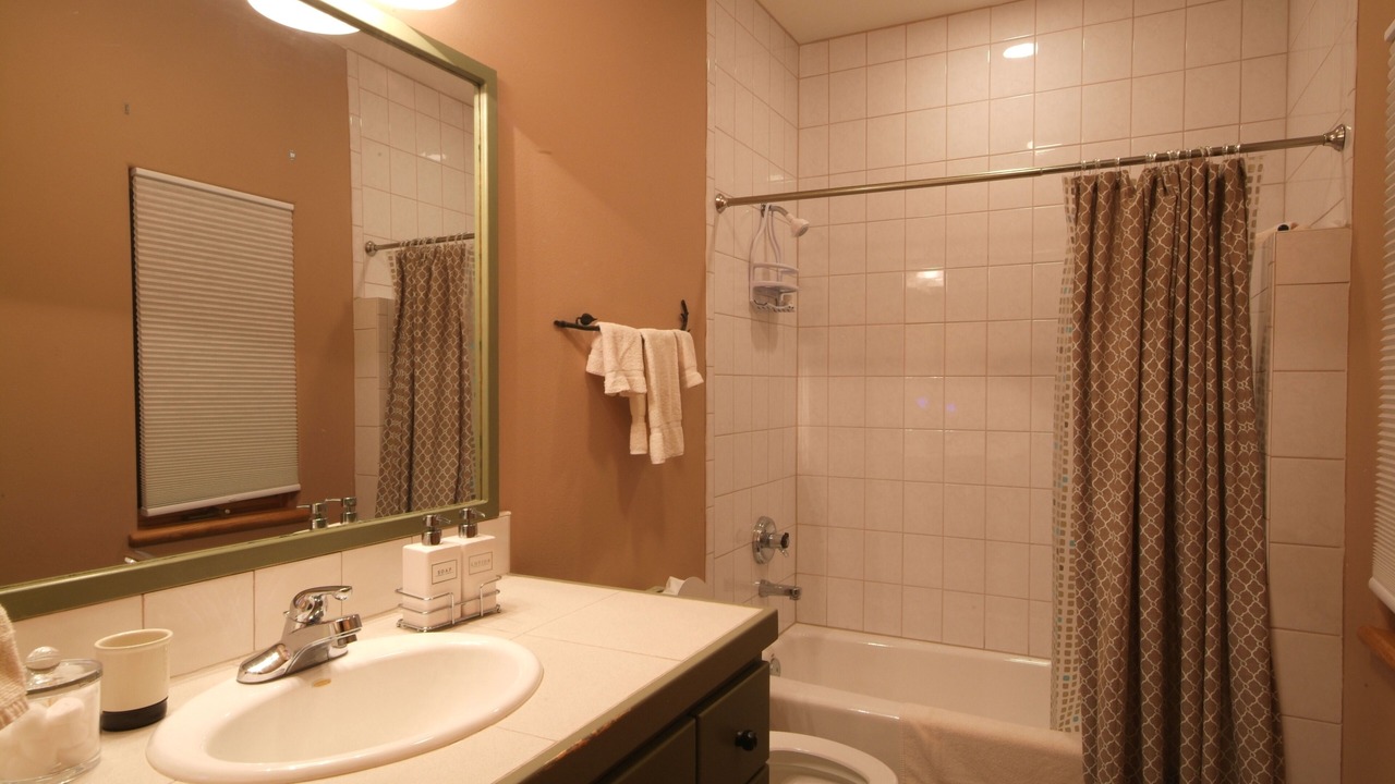 Photo of Bathroom in Silverthorne