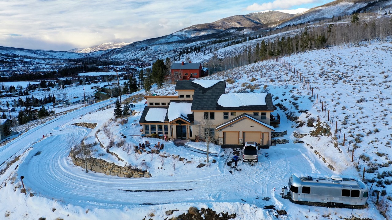 Photo of Others in Silverthorne