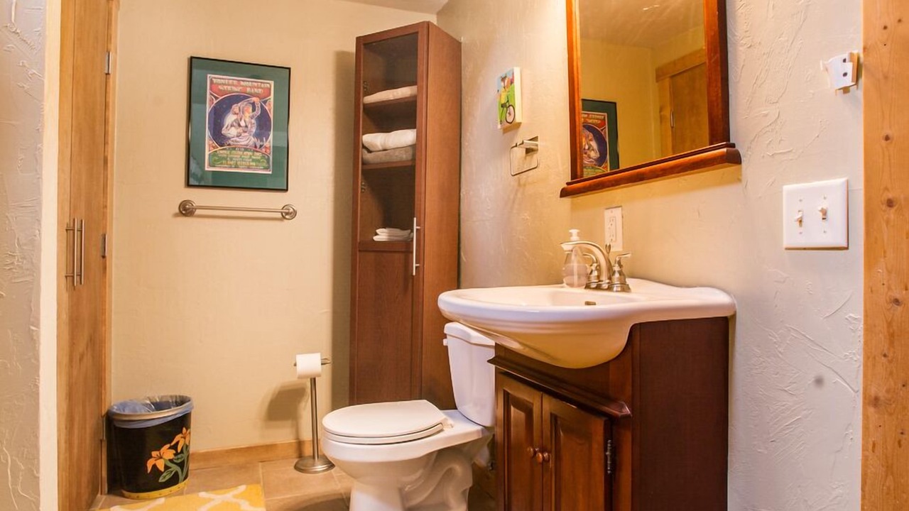 Photo of Bathroom in Salida