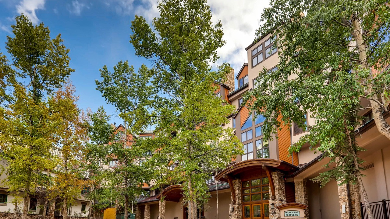 Photo of Outdoor in Highlands Townhomes