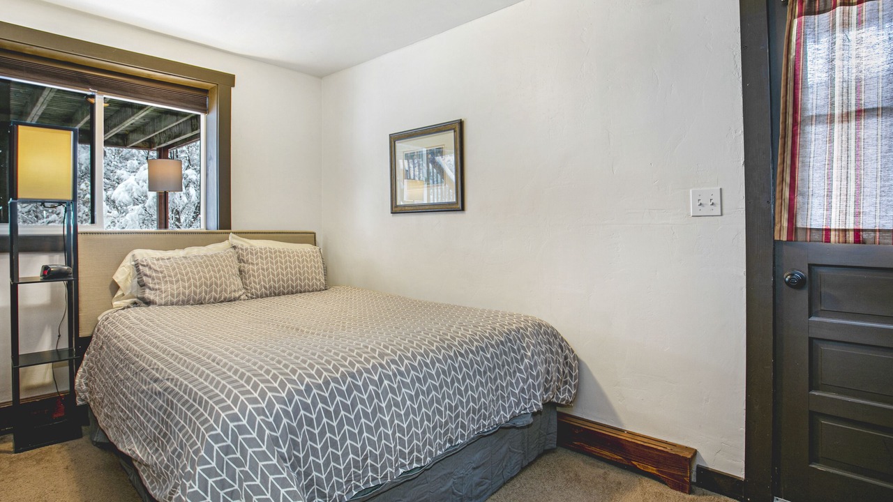 Photo of Bedroom in Intermountain