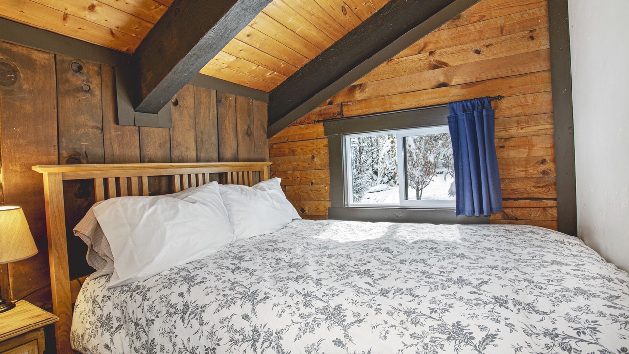 Photo of Bedroom in Intermountain