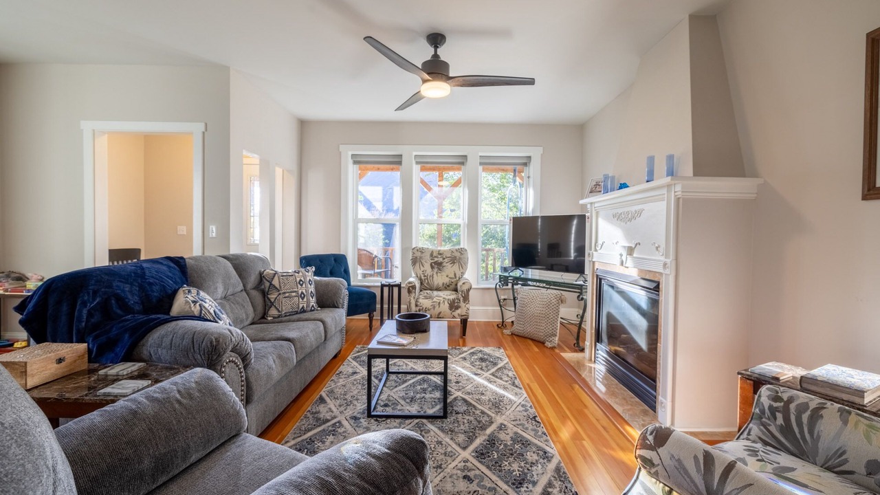 Photo of Livingroom in Glenwood Springs