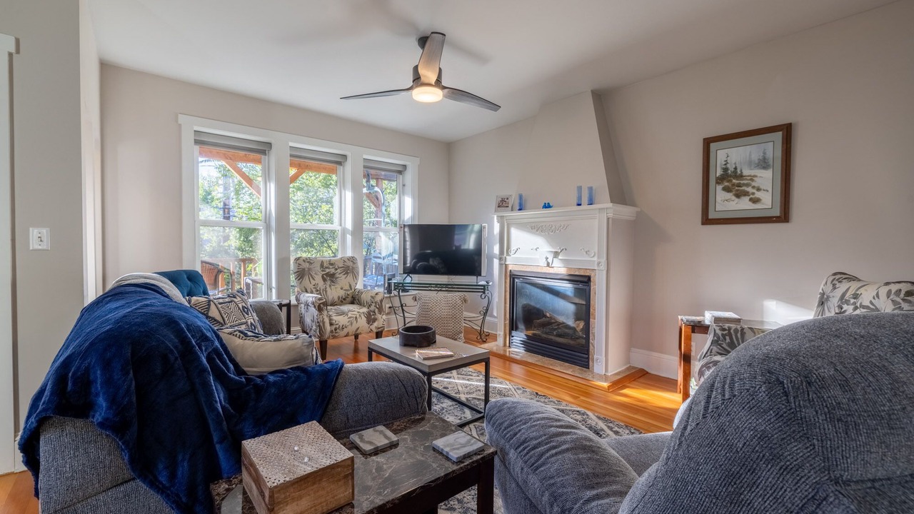 Photo of Livingroom in Glenwood Springs