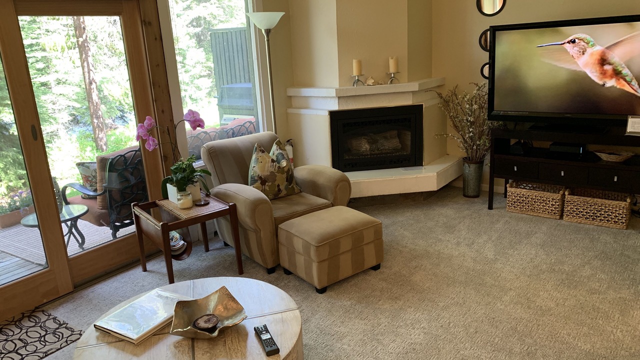 Photo of Livingroom in Vail