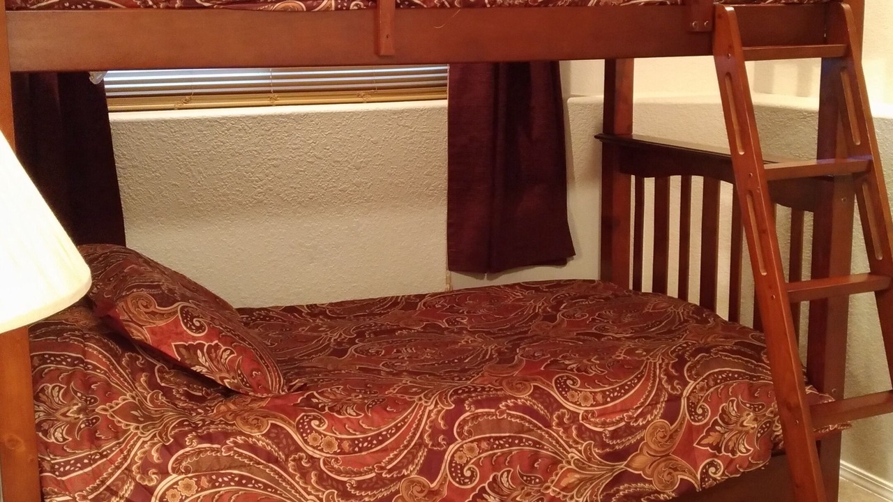Photo of Bedroom in Gleneagle