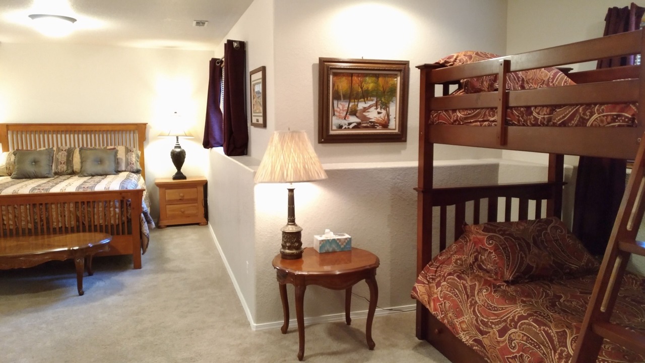 Photo of Bedroom in Gleneagle