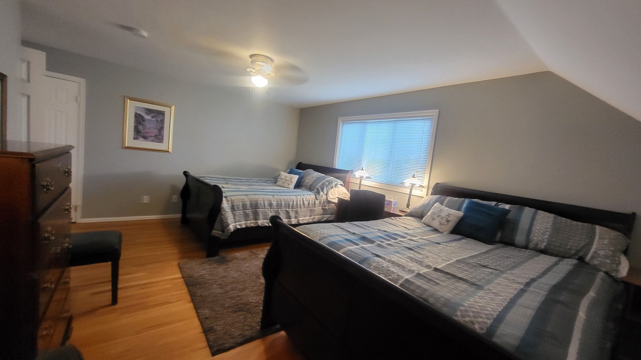 Photo of Bedroom in Gleneagle