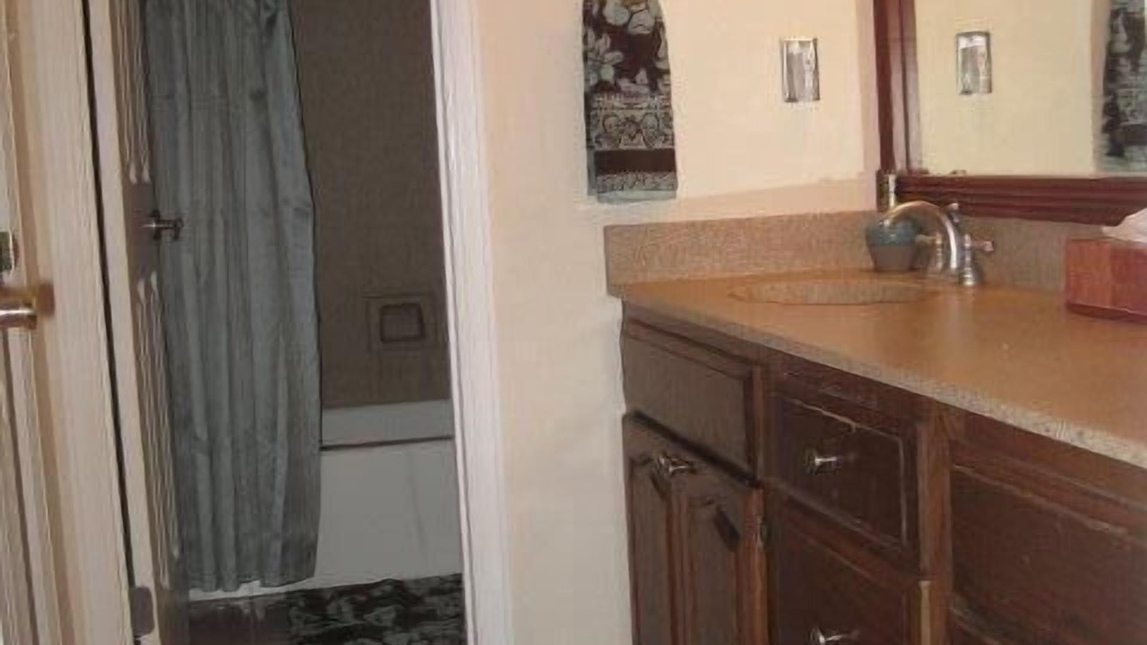 Photo of Bathroom in Gleneagle