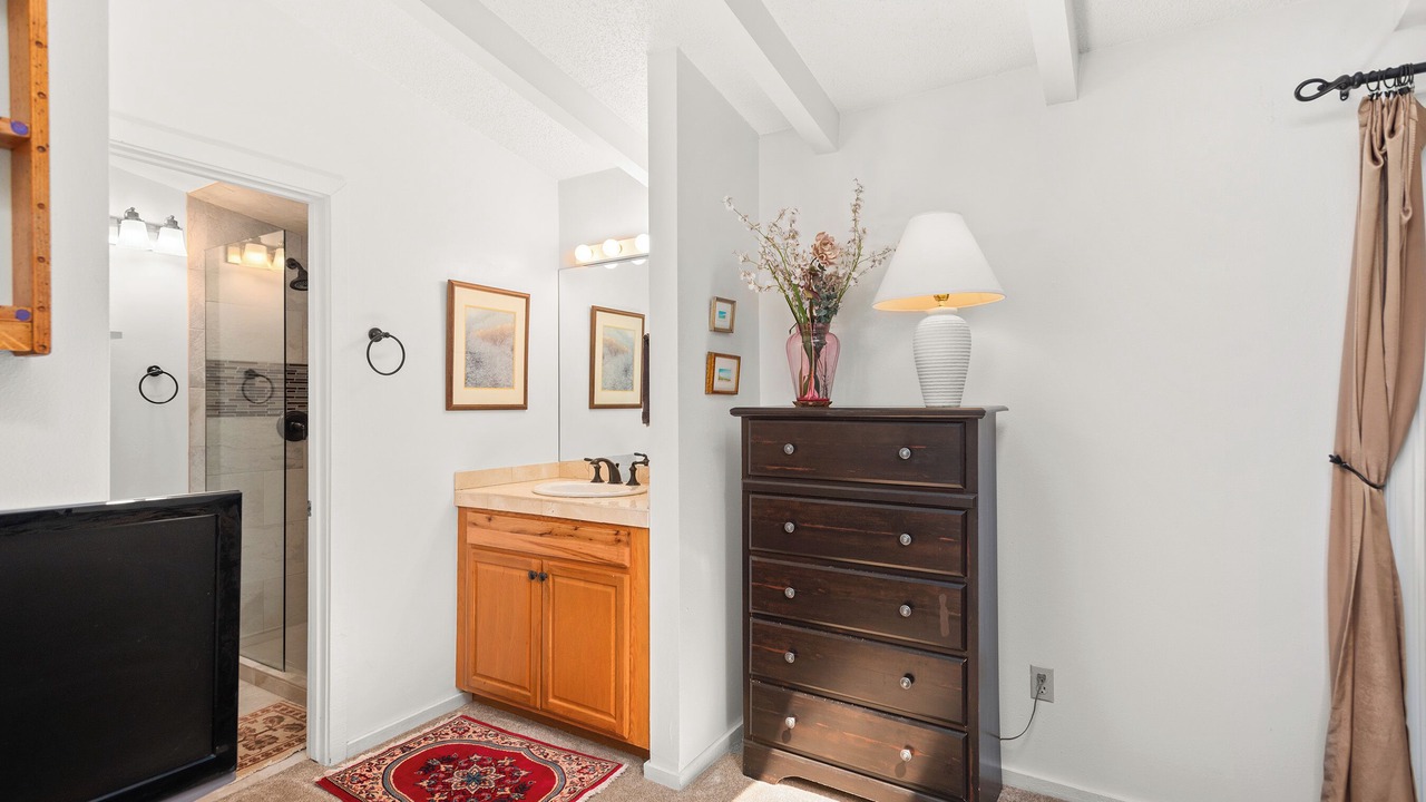 Photo of Bathroom in West End