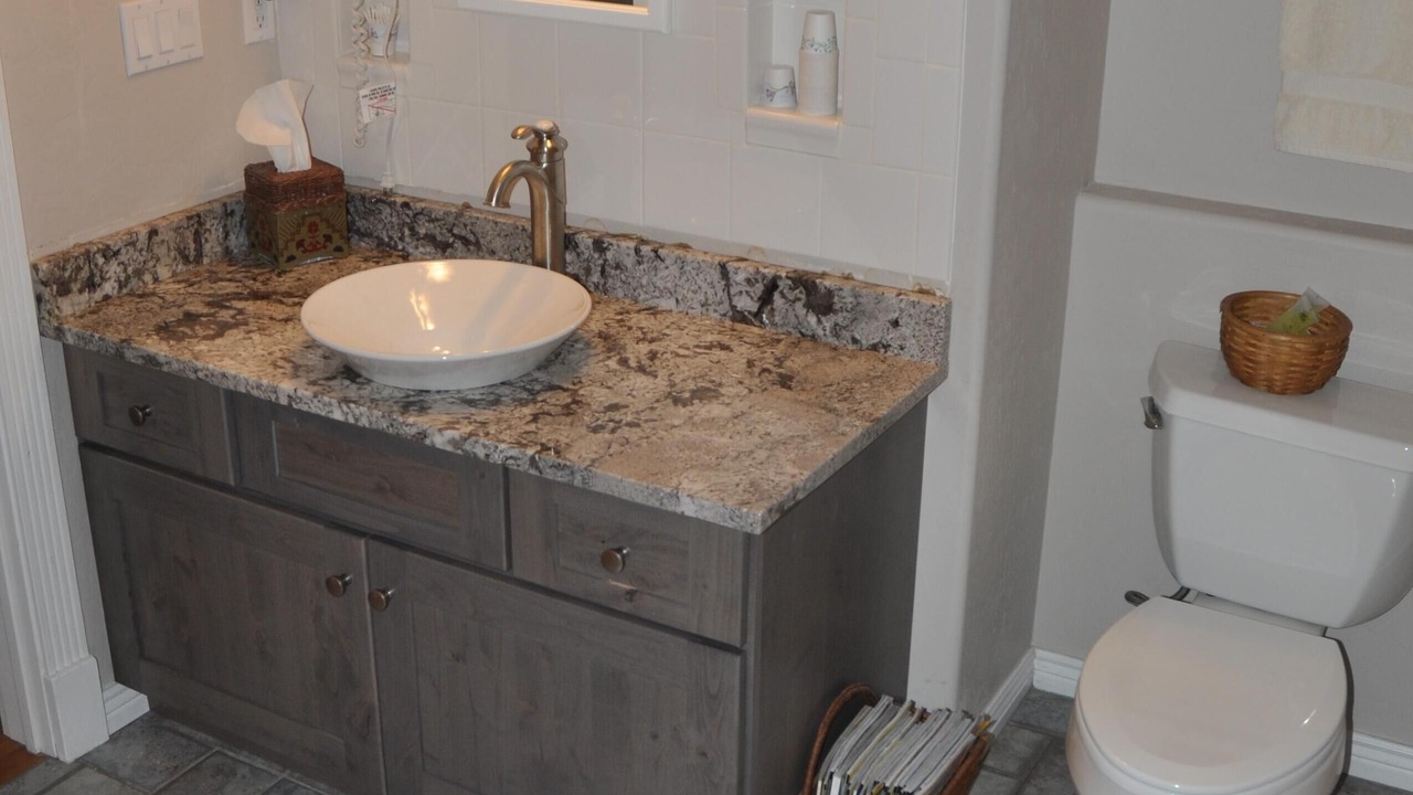 Photo of Bathroom in Huron Heights
