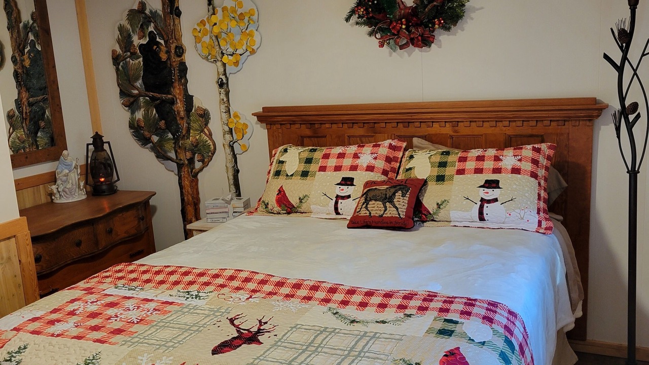 Photo of Bedroom in Woodland Park