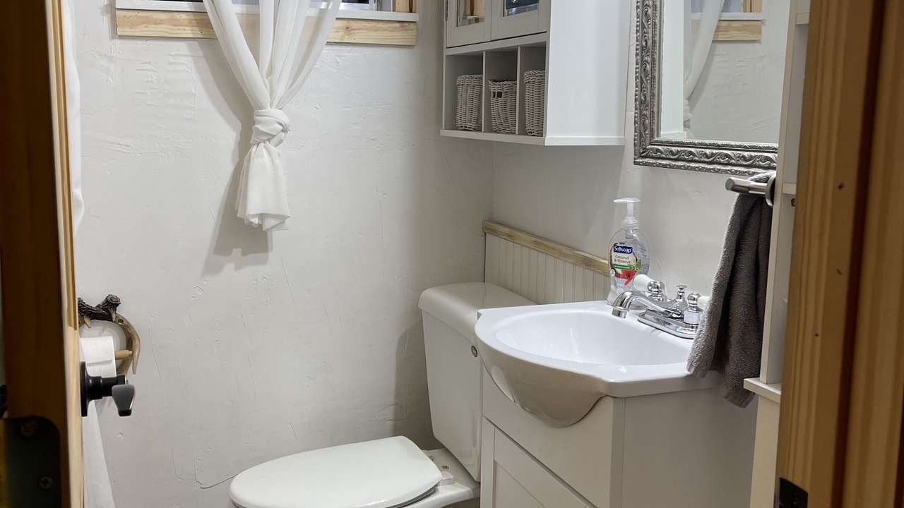 Photo of Bathroom in Grand Lake
