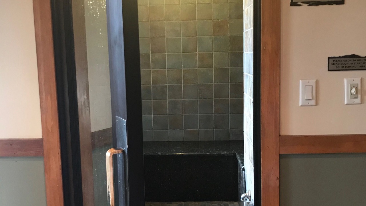 Photo of Bedroom in River Run