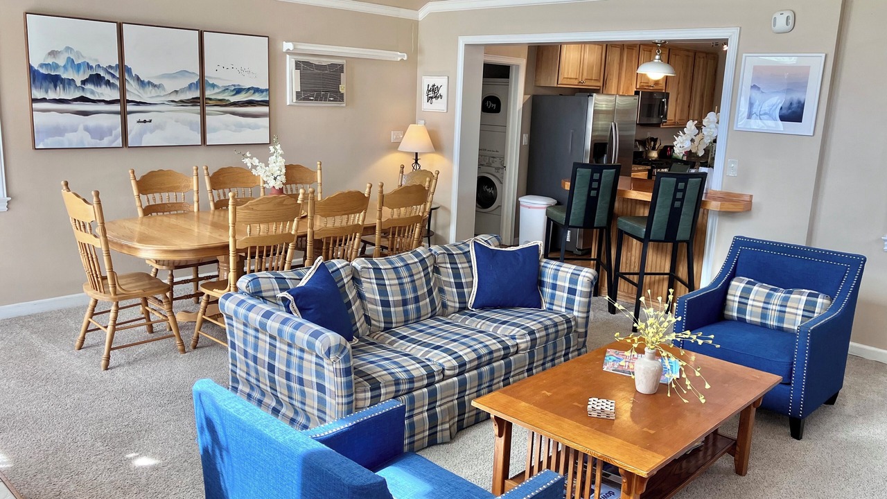 Photo of Livingroom in Golden