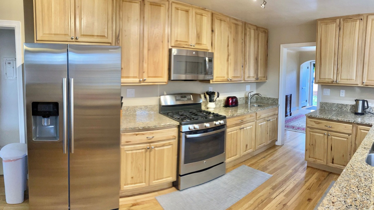 Photo of Kitchen in Golden