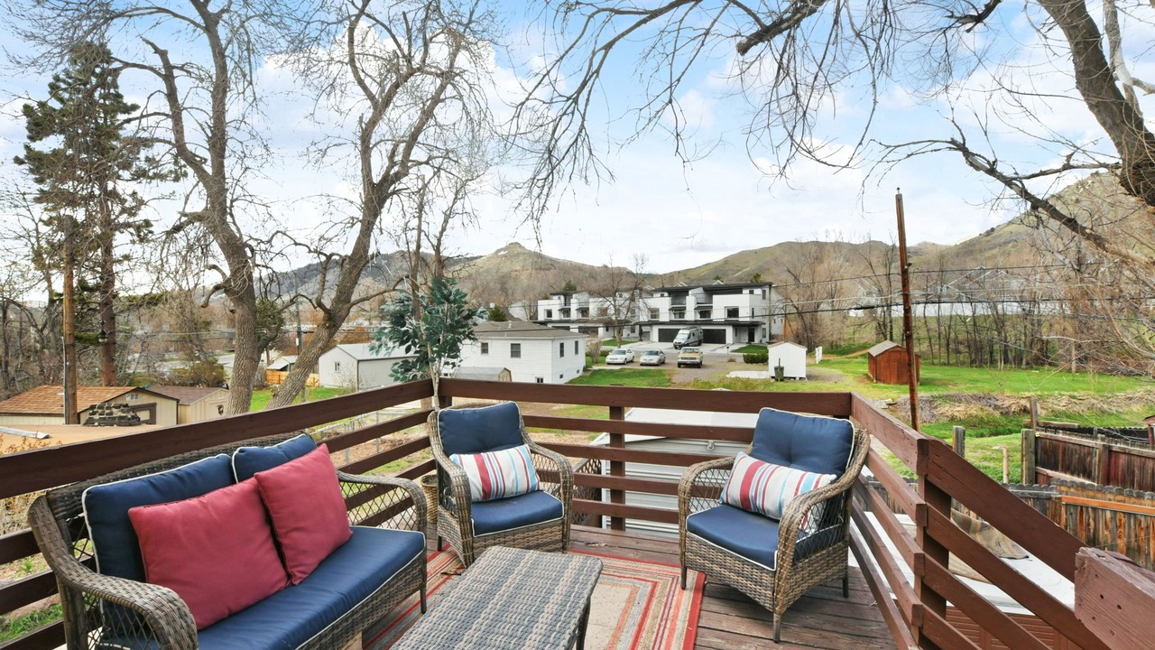 Photo of Patio Balcony in Golden