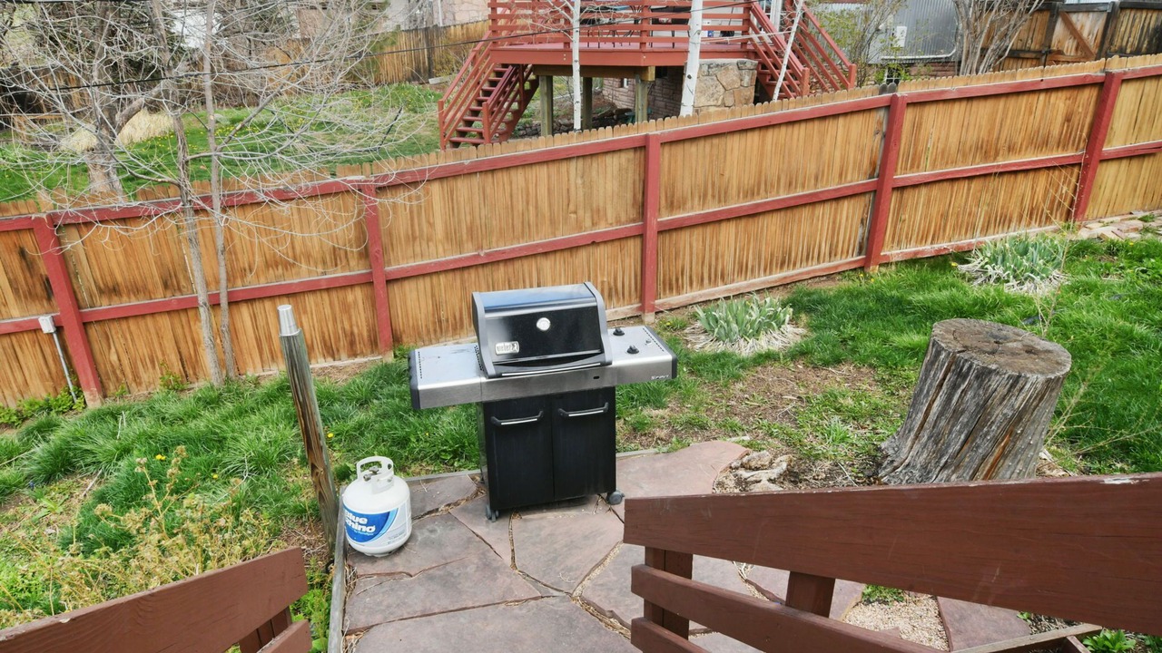 Photo of Outdoor in Golden